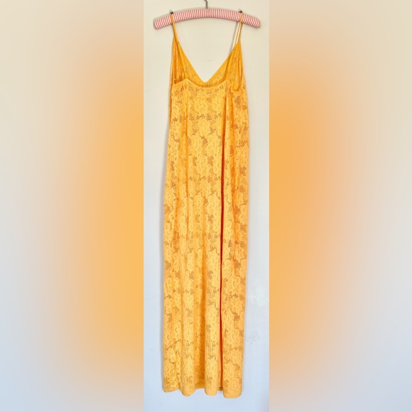 🇺🇸❌ 
Zara maxi dress - Picture 2 of 3